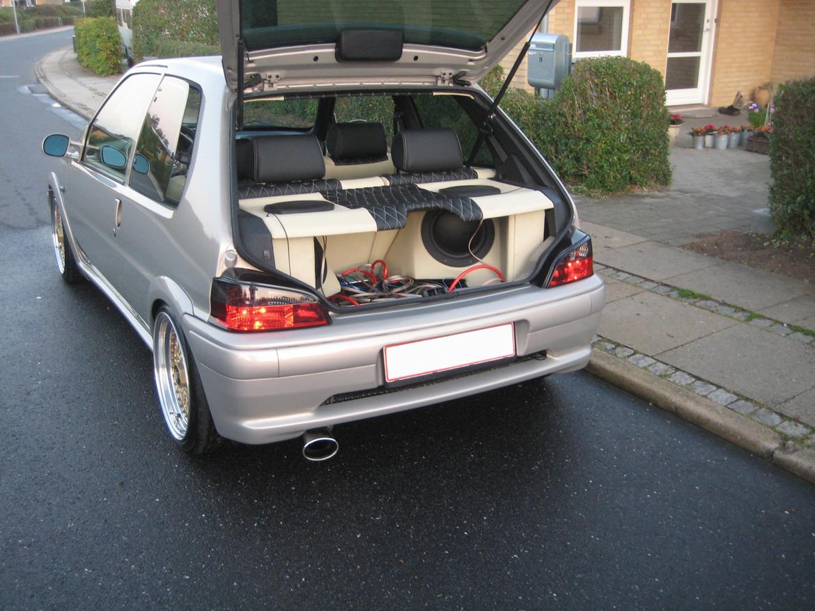 Ombygning af Peugeot 106 GTI // Euro-Style billede 245