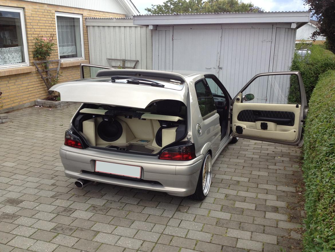 Ombygning af Peugeot 106 GTI // Euro-Style billede 386