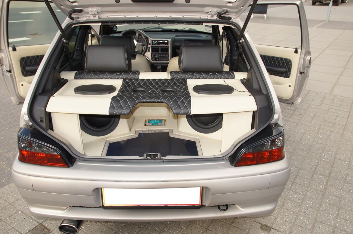 Ombygning af Peugeot 106 GTI // Euro-Style billede 438