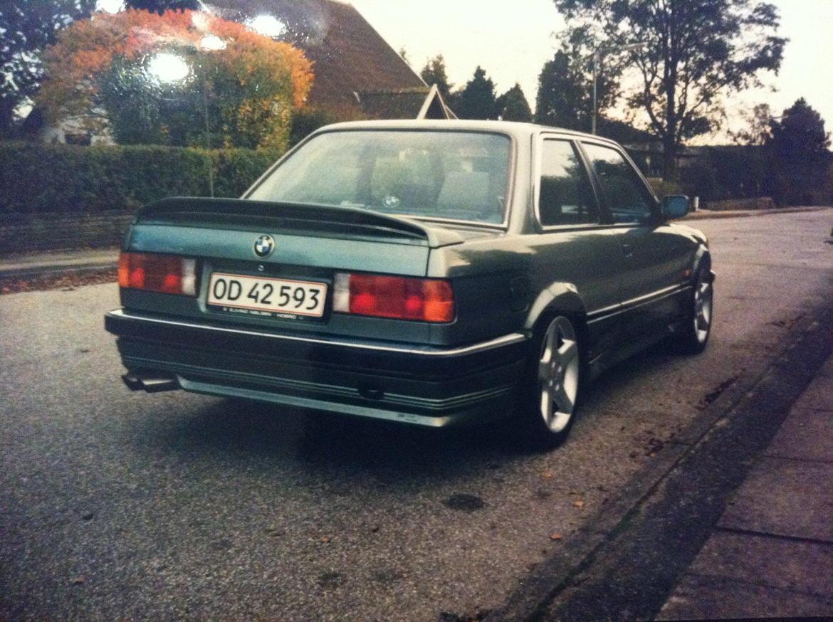 BMW 320I 1985 billede 3