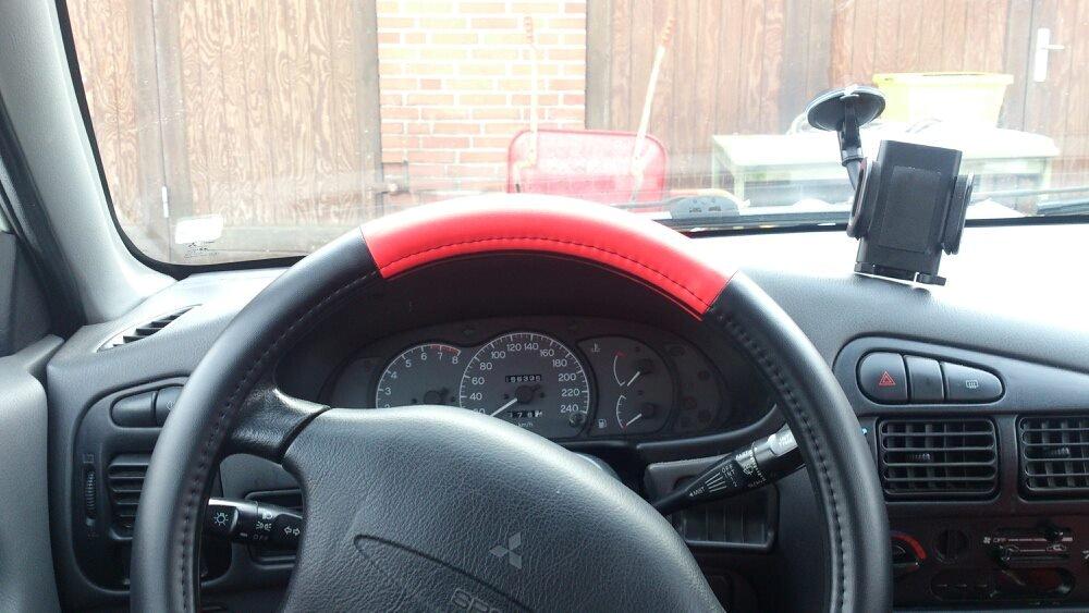 Morfar bil til piiiiimp ;) - skønt med et anderledes ratovertræk!! :) billede 2