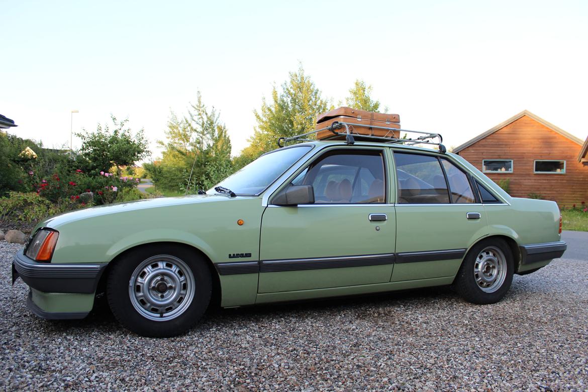 Opel Rekord E2 Luxus billede 6