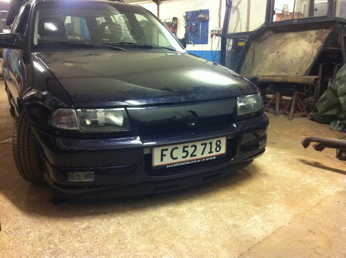 Opel Astra F Caravan Irmscher 16V billede 5