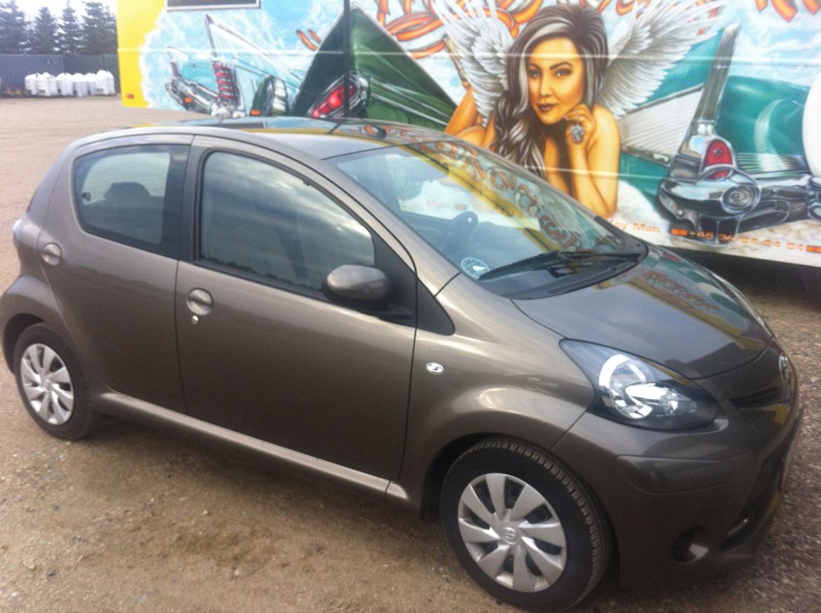 Læderkabine til Toyota Aygo 2012 - Toyota Aygo 2012 billede 1