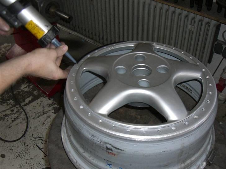 ABT/OZ Racing fælge, nogen der sagde cult !? - Ny gummitætningsfuge blir lagt på. billede 9