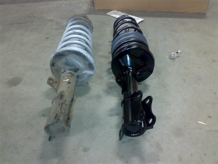 Celica ST165 under genopbygning billede 44