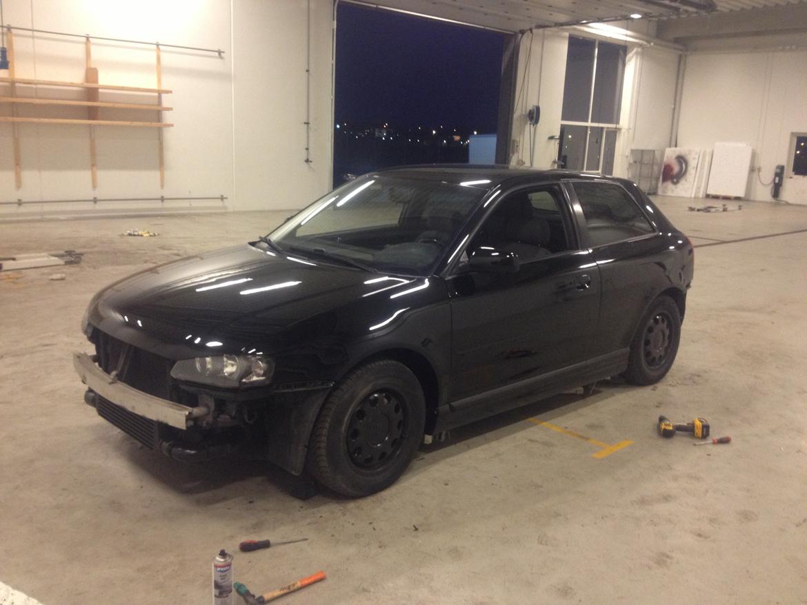 Audi A3 Airrider projekt - fra start til slut!!  - Stille og roligt igang med at samle bilen efter maleren. billede 65
