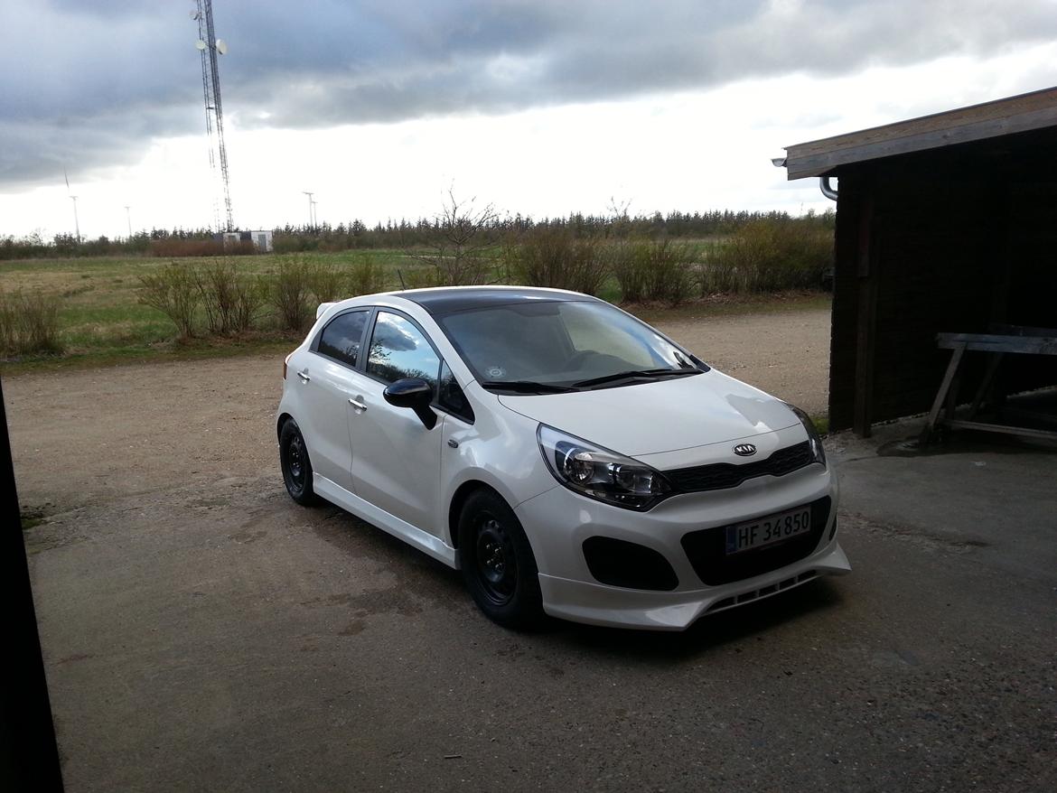 Bodykit på  Kia Rio billede 1