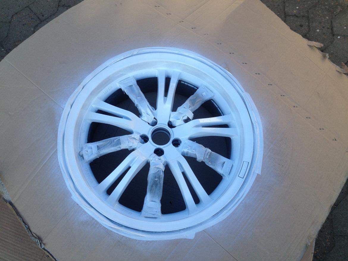 König fælge renoveret - Afdækket og malet billede 2