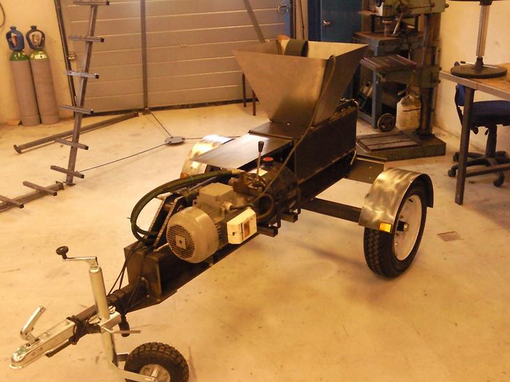 {{currentPhoto.altText}} billede {{currentPhoto.number}}