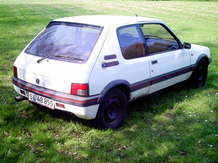 Billeder af tidligere biler. - 205 Gti billede 9