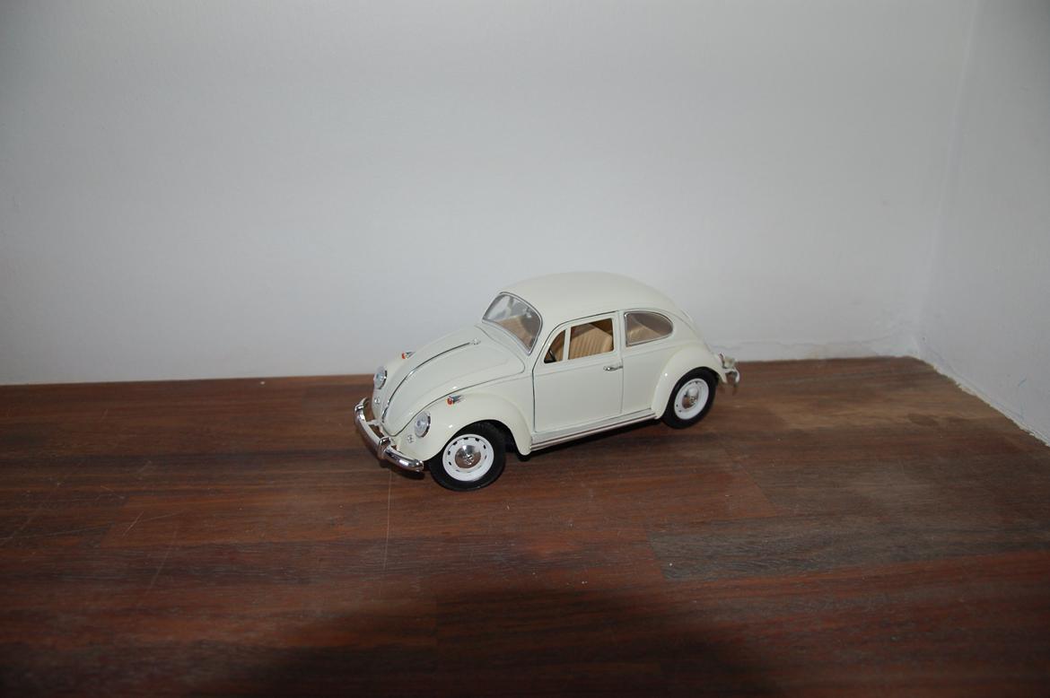 Mine modelbiler 1:18 - Volkswagen Beetle 1957 billede 50