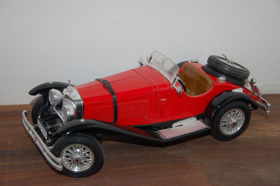 Mine modelbiler 1:18 billede 41