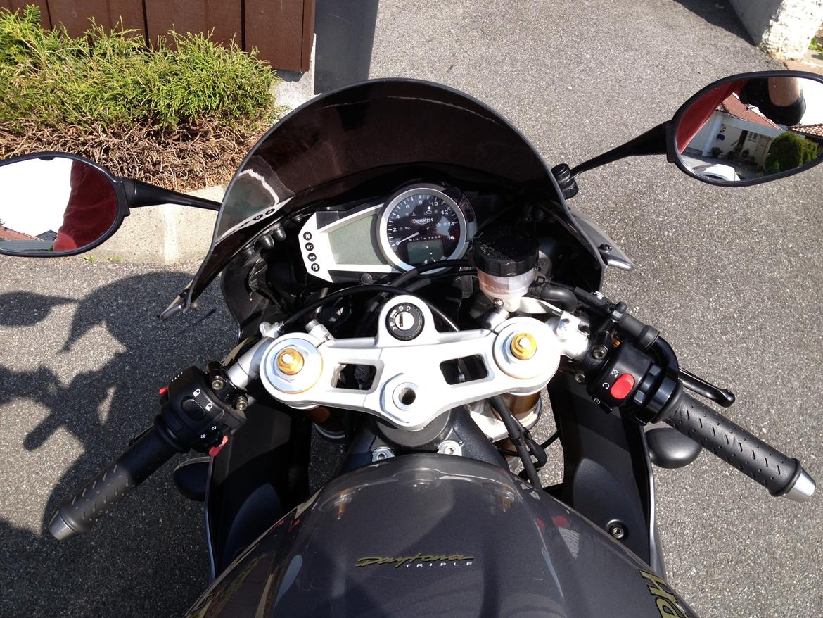 Lidt billeder af min Triumph Daytona 675 billede 25