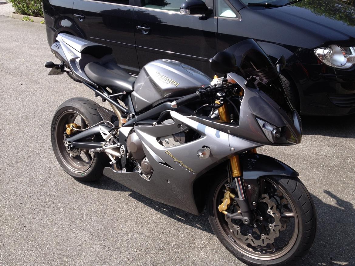 Lidt billeder af min Triumph Daytona 675 billede 23