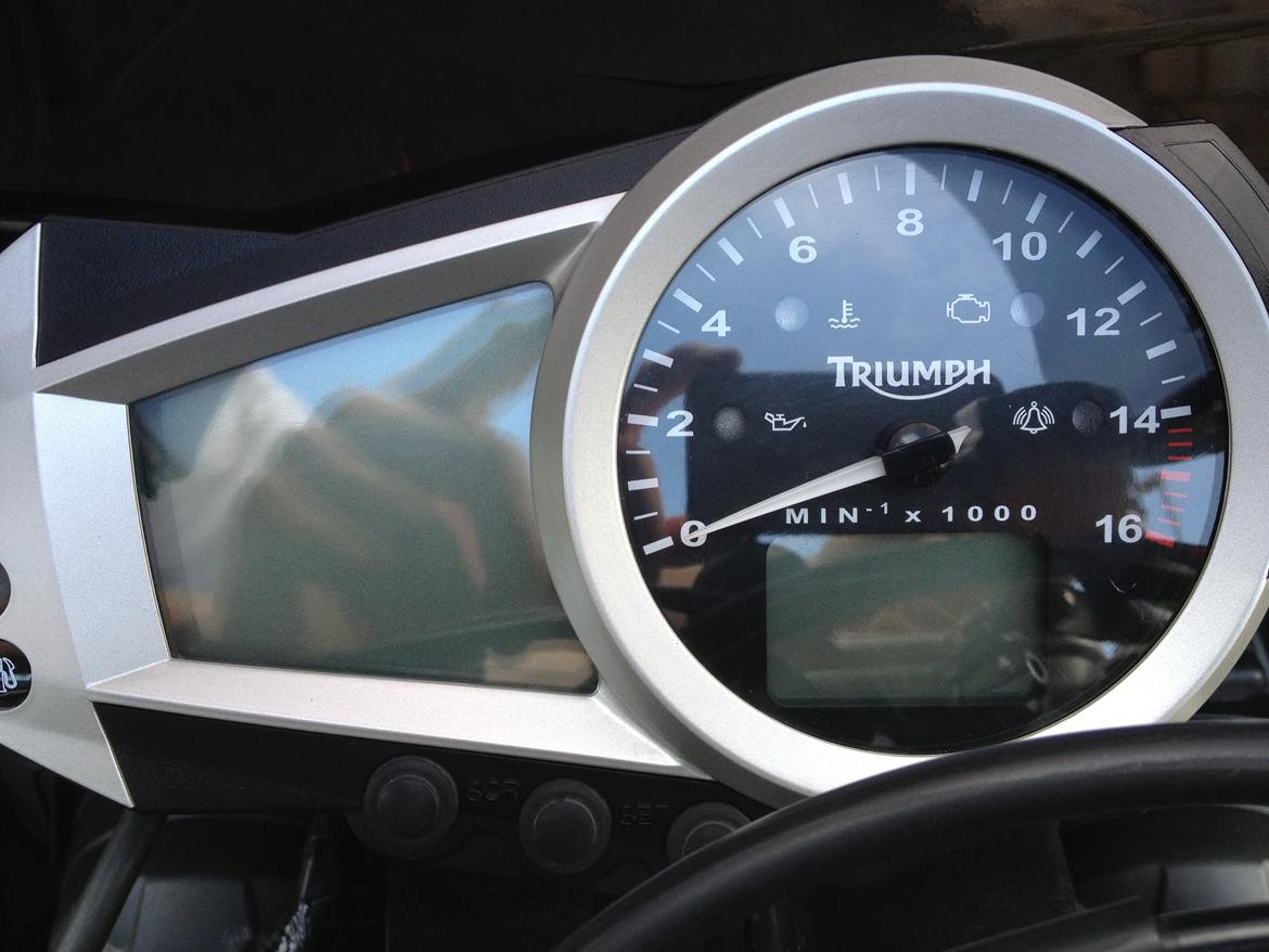 Lidt billeder af min Triumph Daytona 675 billede 14