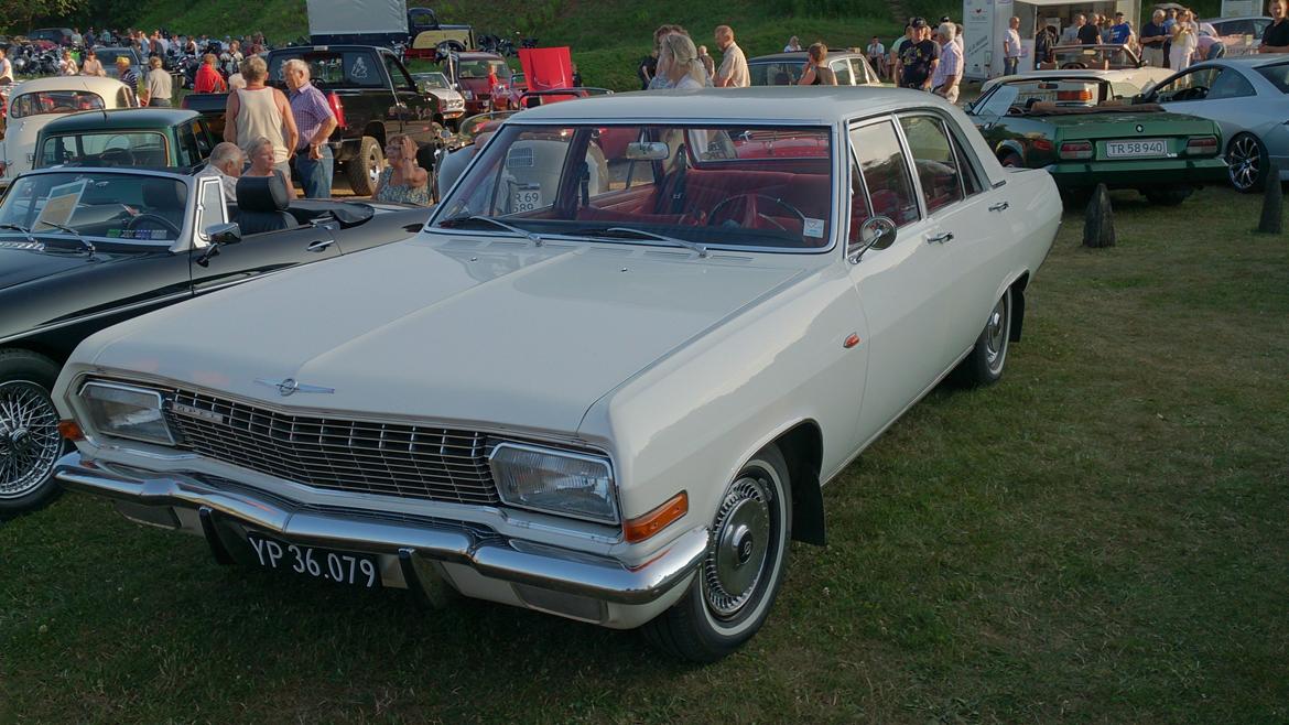 Tørskind Grusgrav - Veterantræf - Opel Admiral billede 45
