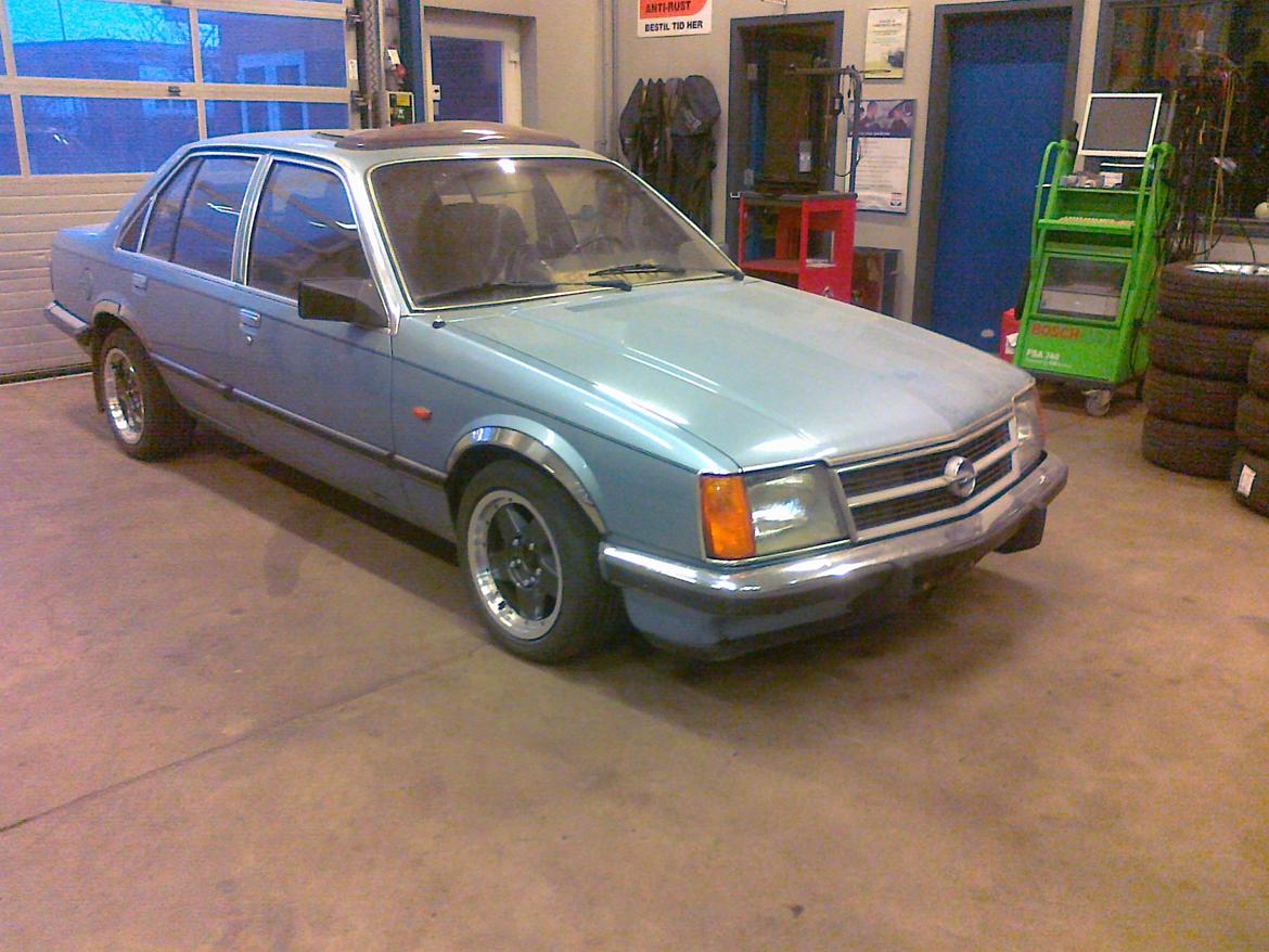 Opel Commodore c billede 1