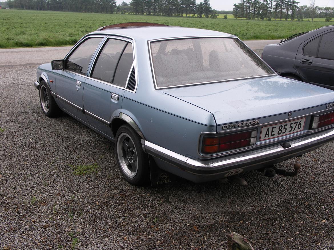 Opel Commodore c billede 14