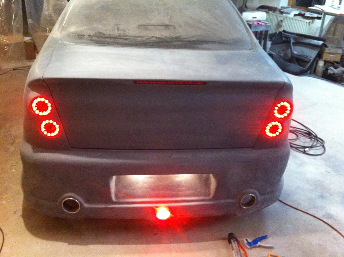 Carina E-xtreme - og så kom tågelygten i og kunne kobles til, da jeg fik fat i et originalt kabel med hætte via en kontakt på eBay billede 113