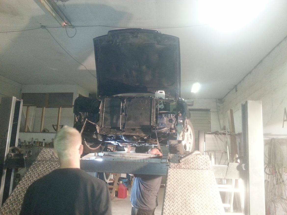 motorskift i min audi 80 - lige været startet og kontrolleret for olie spild og andre utætheder billede 5