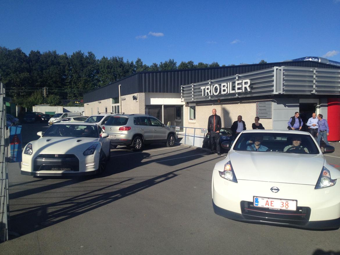 Nissan GTR & Nissan 370Z Nismo billede 3