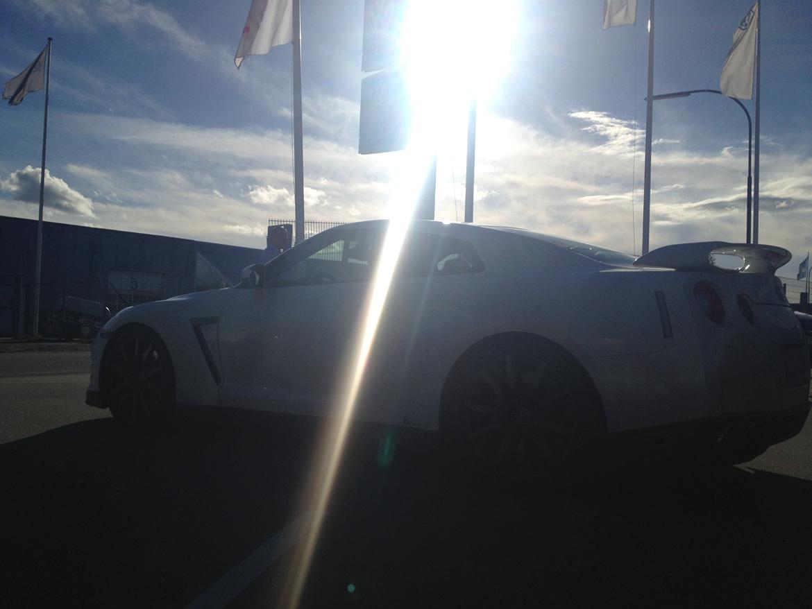 Nissan GTR & Nissan 370Z Nismo billede 13