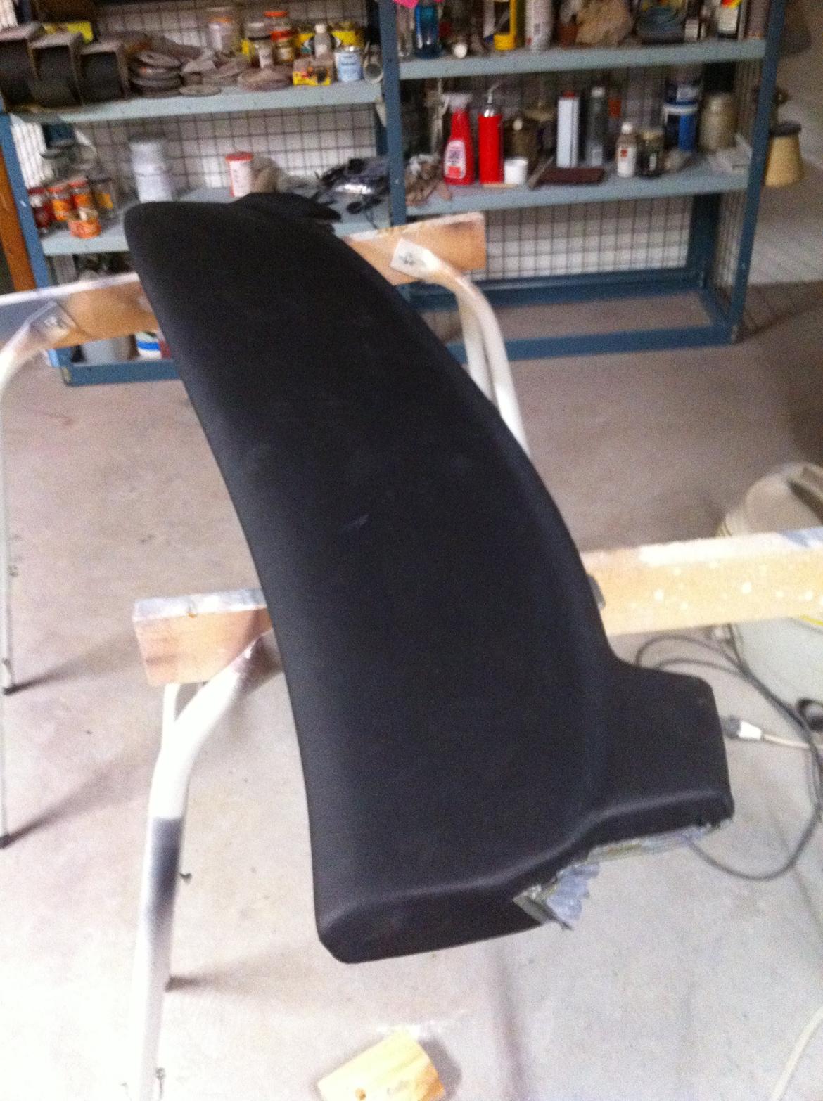 Carina E-xtreme - Så fik jeg betrukket det øverste af instrumentbordet. Rimelig tilfreds med resultatet billede 134