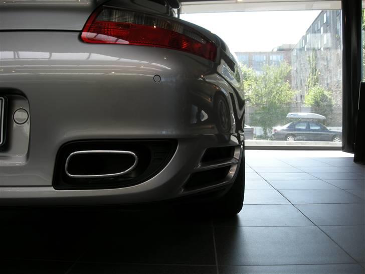 Porsche Center Sjælland + resten af Banevingen billede 12