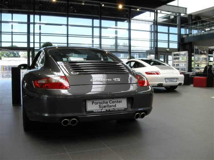 Porsche Center Sjælland + resten af Banevingen billede 13
