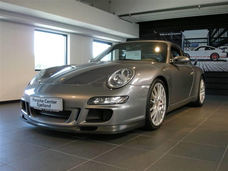 Porsche Center Sjælland + resten af Banevingen billede 22