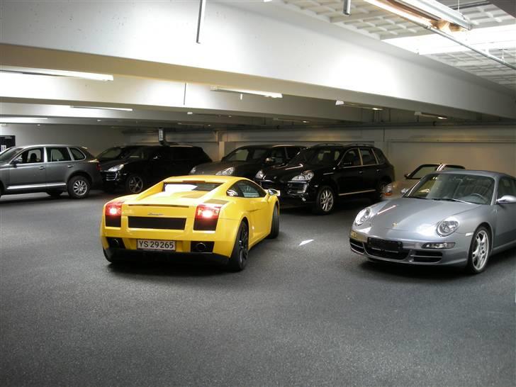 Porsche Center Sjælland + resten af Banevingen billede 26