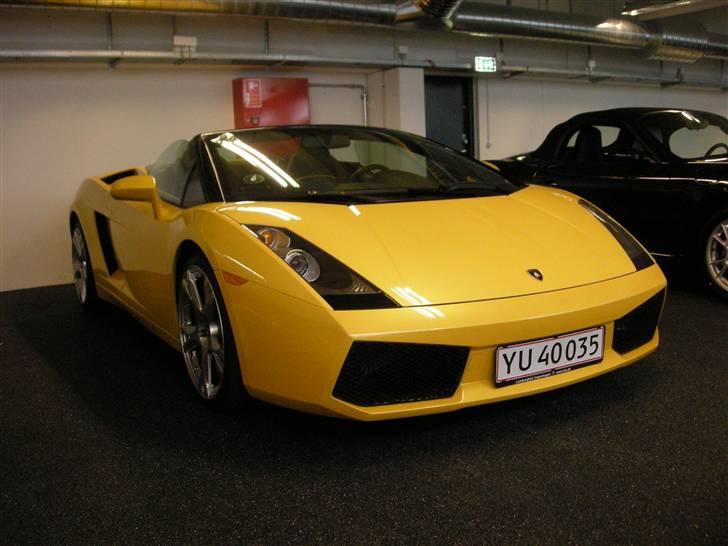 Porsche Center Sjælland + resten af Banevingen billede 35