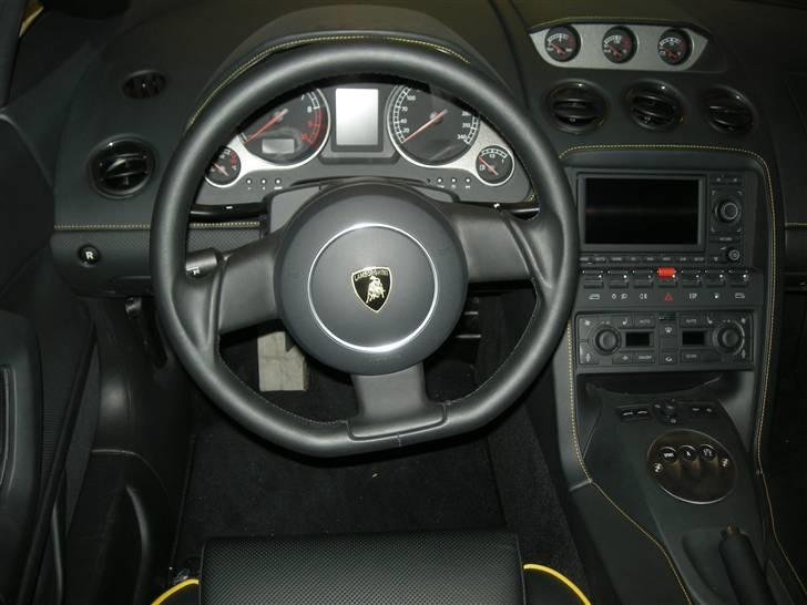 Porsche Center Sjælland + resten af Banevingen billede 39