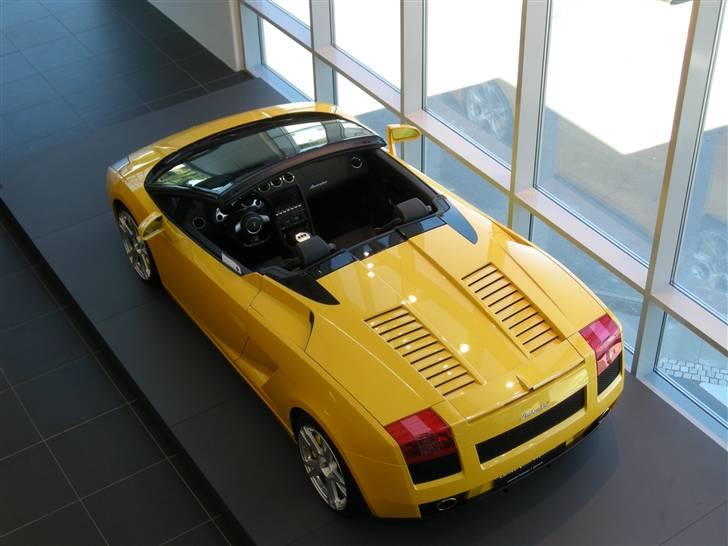 Porsche Center Sjælland + resten af Banevingen billede 61