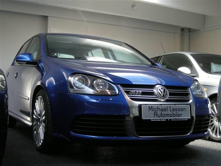 Porsche Center Sjælland + resten af Banevingen billede 65