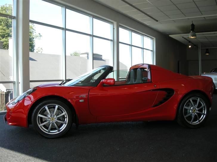 Porsche Center Sjælland + resten af Banevingen billede 71