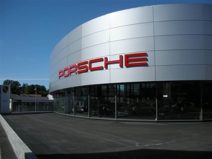 Porsche Center Sjælland + resten af Banevingen billede 80