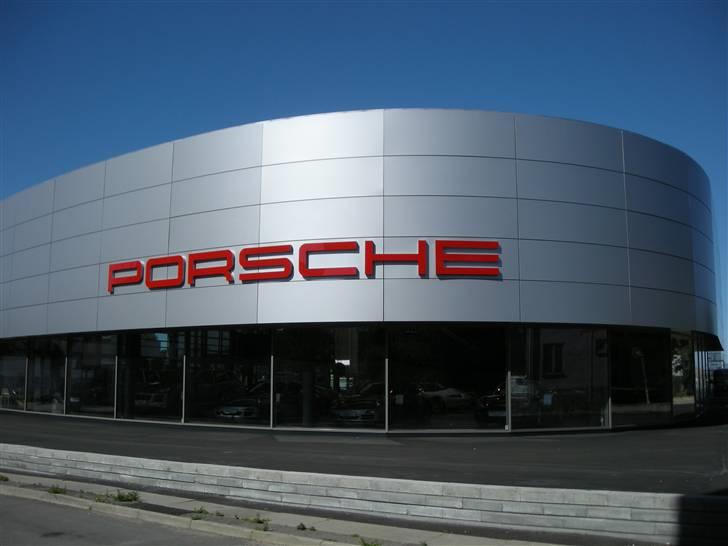 Porsche Center Sjælland + resten af Banevingen billede 82