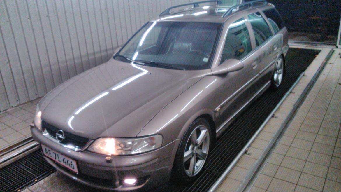 Opel Vectra B Sport 2.2 DTI billede 17