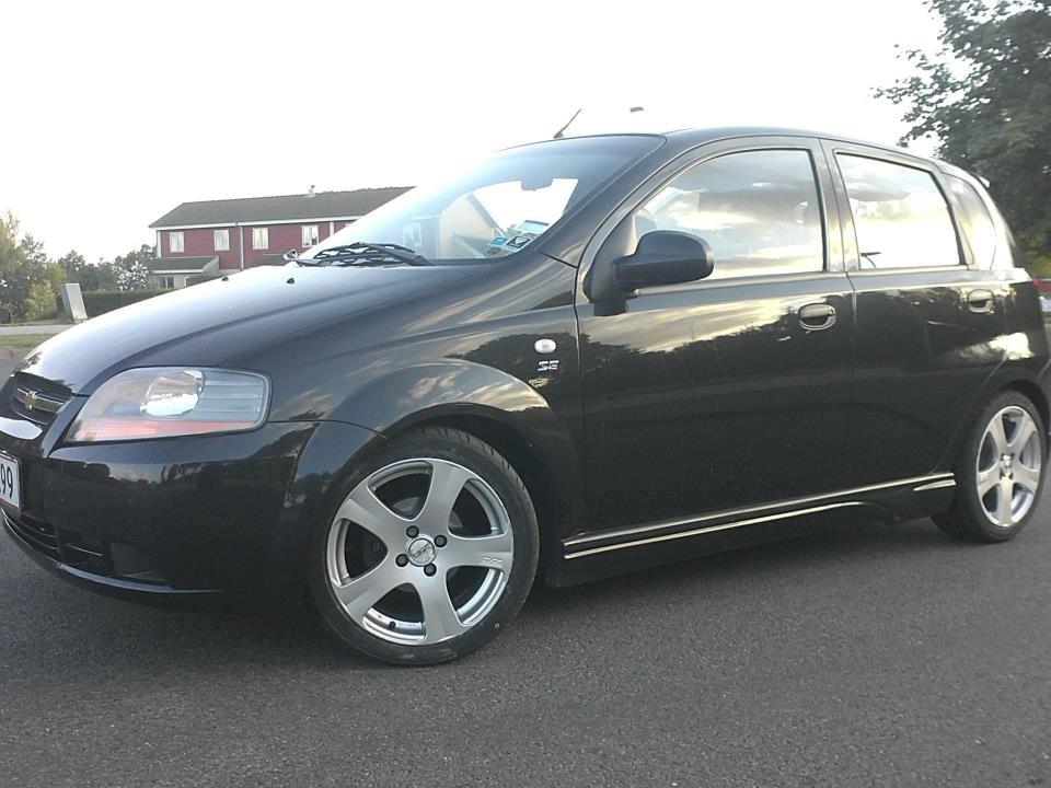 første gangs bil projekt !   - helt standrad ud over skørte i sider og bag den forsete blev nemlig aflivet nogle år tilbage!  billede 2