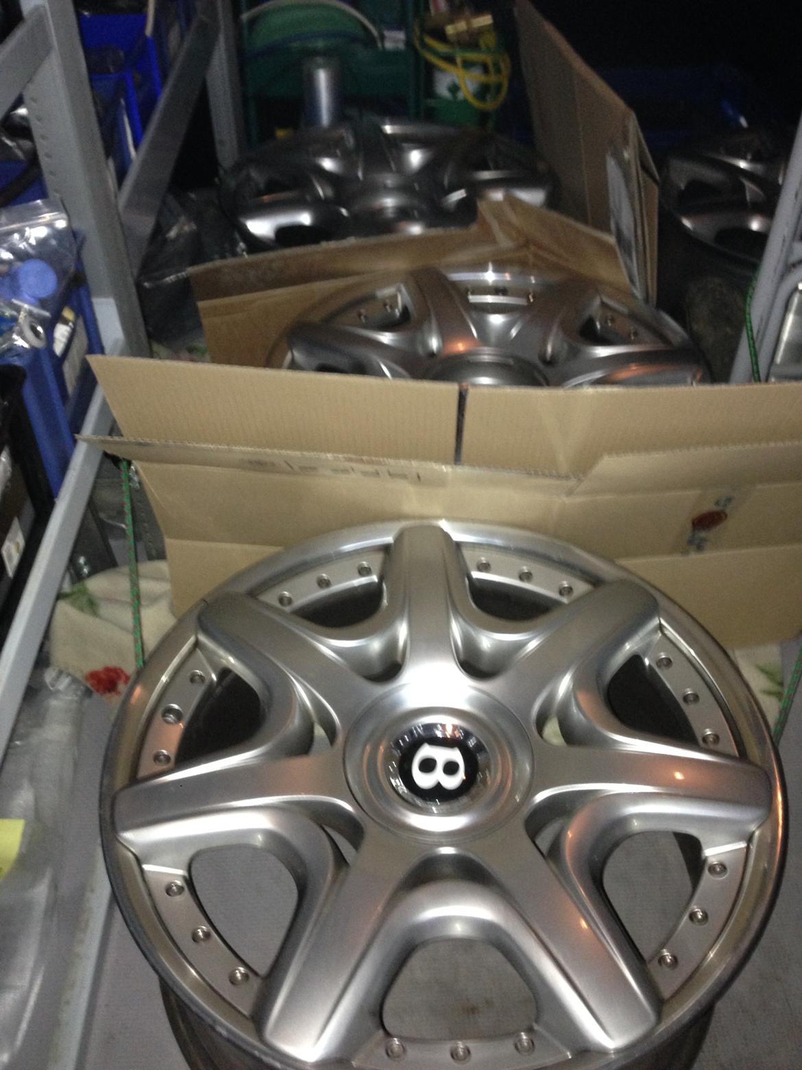 Renovering af Bentley fælge billede 4