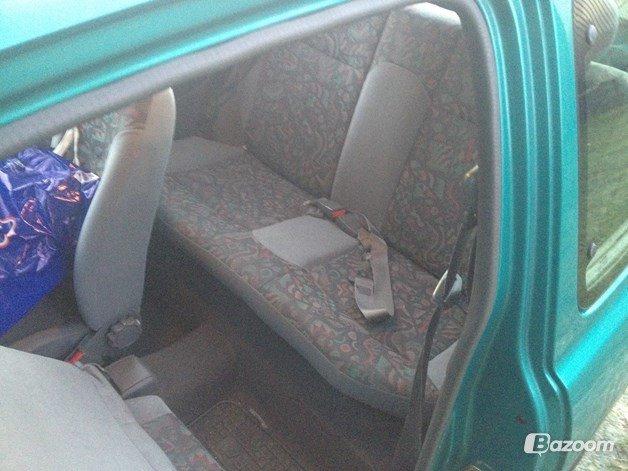 en lille ny nissan micra  billede 6