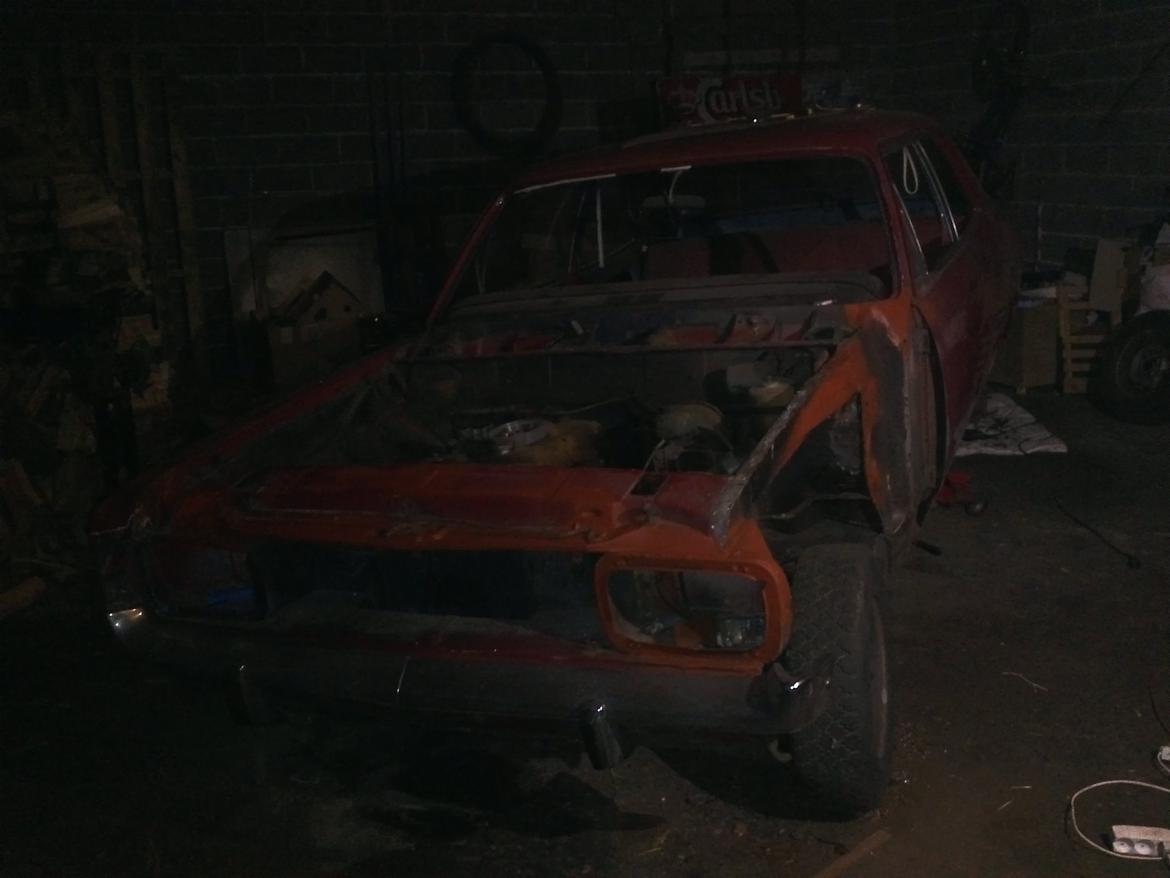 Opel rekord C 1,9s - Rust arbejde påbegyndt i fronten.. billede 7