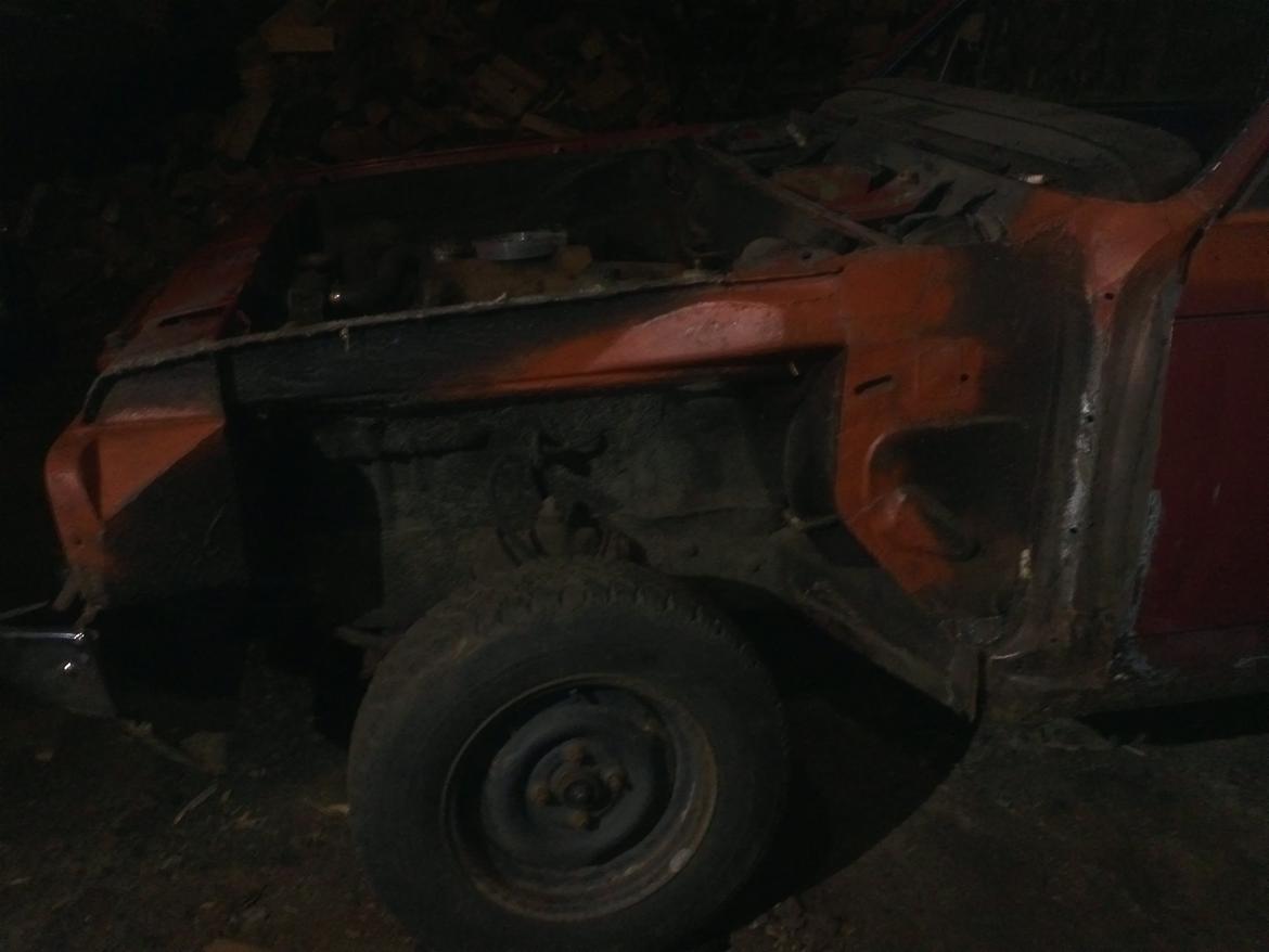 Opel rekord C 1,9s - Rust arbejde påbegyndt i fronten.. billede 8