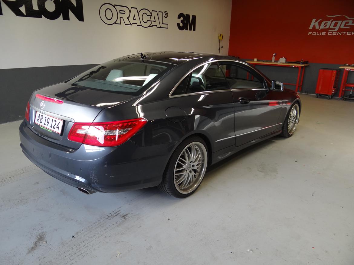 Mercedes Benz E klasse coupe folie billede 4