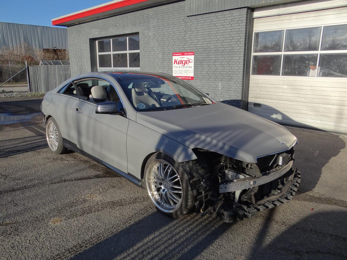 Mercedes Benz E klasse coupe folie billede 31
