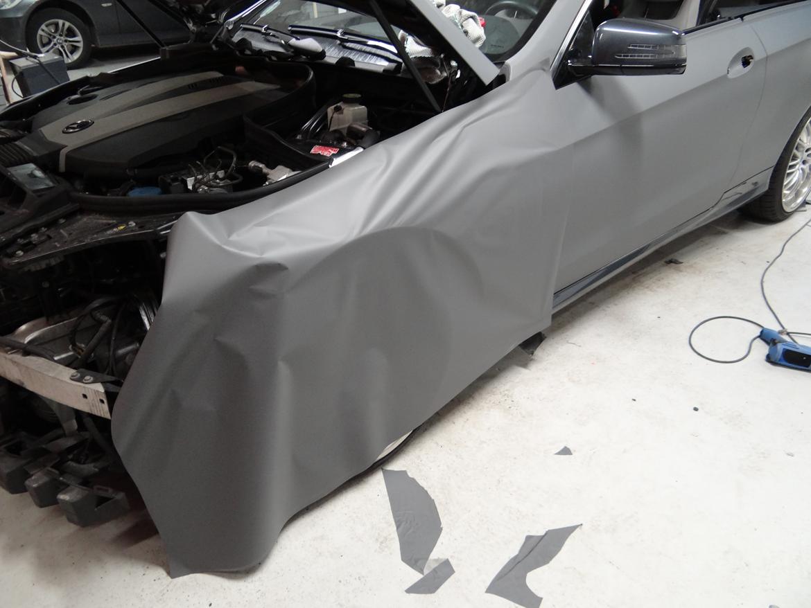 Mercedes Benz E klasse coupe folie billede 42