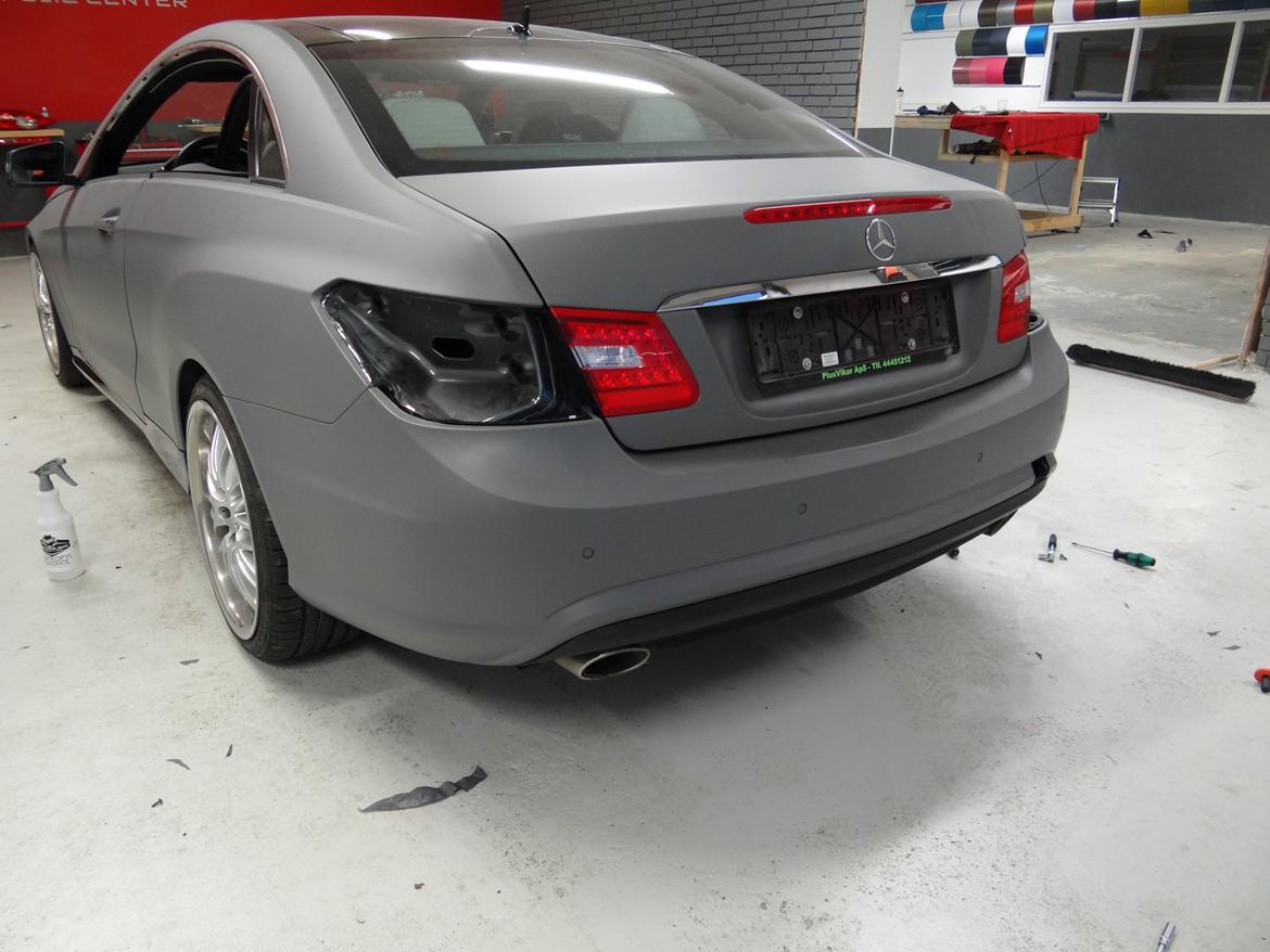 Mercedes Benz E klasse coupe folie billede 54