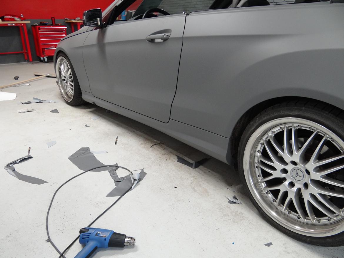 Mercedes Benz E klasse coupe folie billede 56